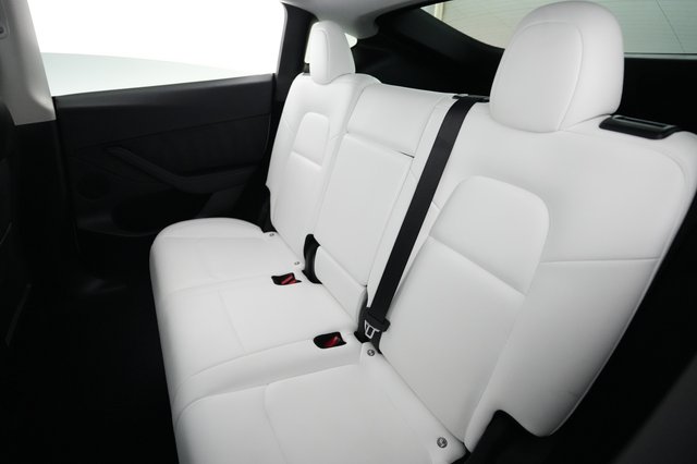 2023 Tesla Model Y — photo 19 of 30
