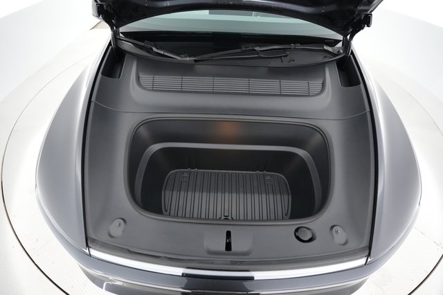 2026 Tesla Model Y — photo 19 of 20