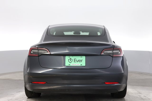 2022 Tesla Model 3 — photo 12 of 24