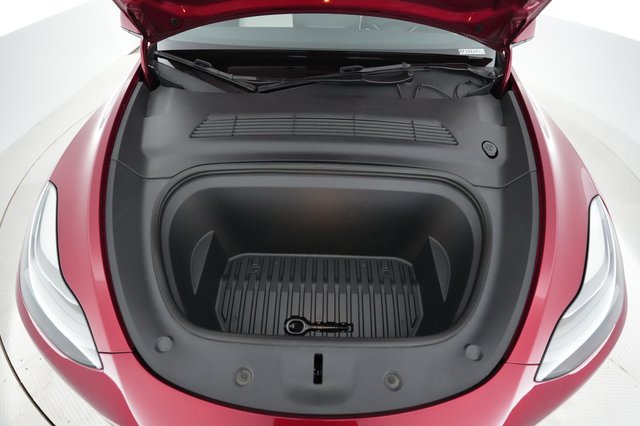 2024 Tesla Model Y — photo 22 of 23