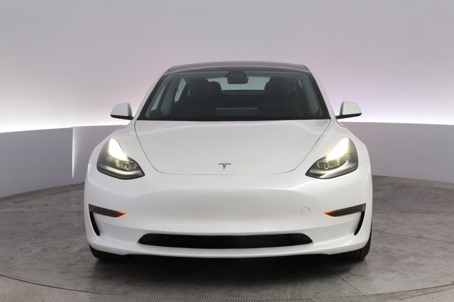 2021 Tesla Model 3 — photo 9 of 24