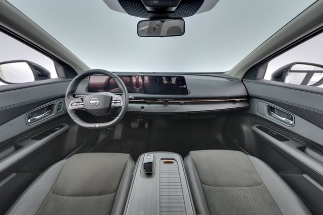 2025 Nissan Ariya — photo 19 of 22