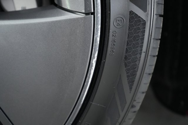 2021 Tesla Model 3 — photo 23 of 27