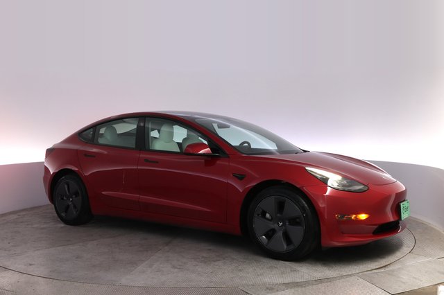 2021 Tesla Model 3 — photo 11 of 27