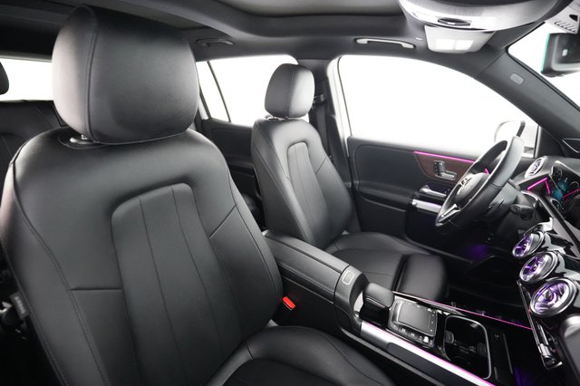 2023 Mercedes-Benz EQB — photo 18 of 24