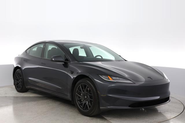 2025 Tesla Model 3 — photo 10 of 21
