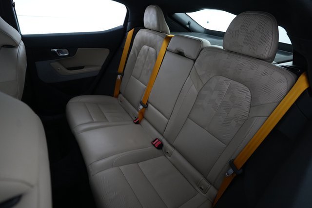 2022 Polestar 2 — photo 19 of 21