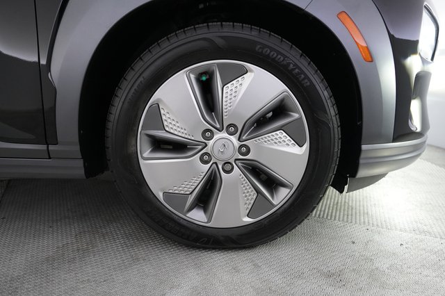 2021 Hyundai Kona Electric — photo 16 of 23