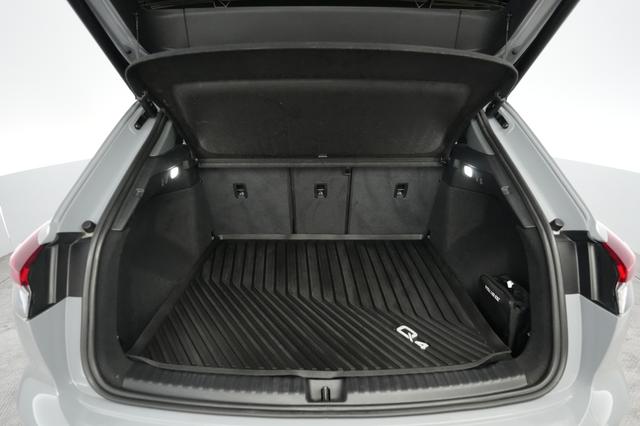 2023 Audi Q4 e-tron — photo 6 of 24