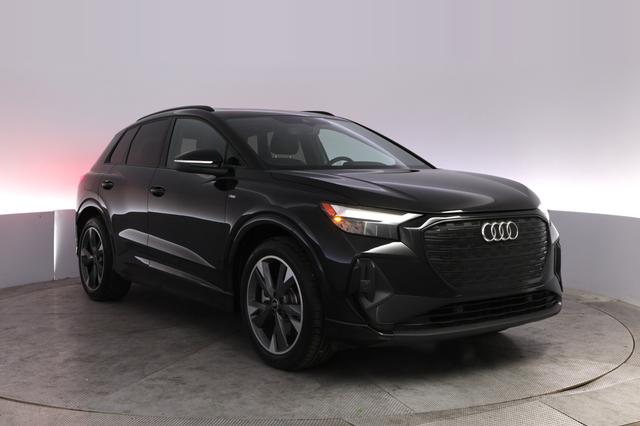 2024 Audi Q4 e-tron — photo 10 of 23