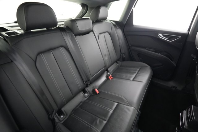2024 Audi Q4 e-tron — photo 4 of 23