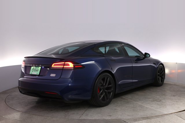 2025 Tesla Model S — photo 2 of 24
