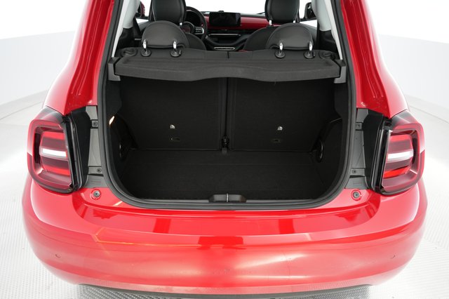 2024 Fiat 500e — photo 6 of 25