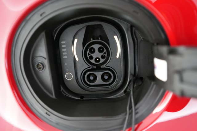 2024 Fiat 500e — photo 8 of 25