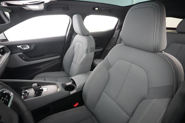 2024 Polestar 2 — photo 3 of 22