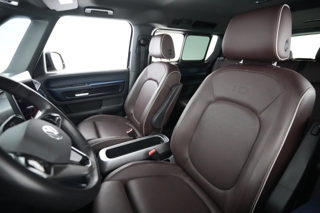 2025 Volkswagen ID.Buzz — photo 3 of 24