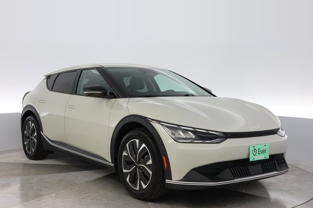 2024 Kia EV6 — photo 10 of 24