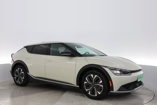 2024 Kia EV6 — photo 11 of 24