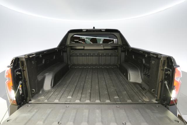 2026 Chevrolet Silverado EV — photo 6 of 18