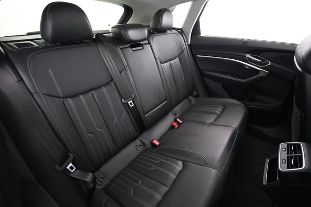2024 Audi Q8 e-tron — photo 4 of 26
