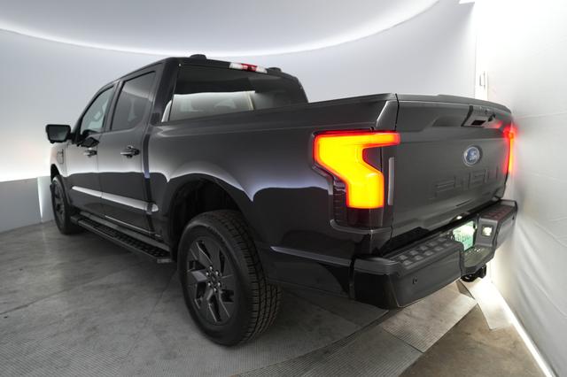 2023 Ford F-150 Lightning — photo 2 of 23