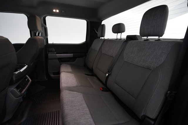 2023 Ford F-150 Lightning — photo 13 of 20