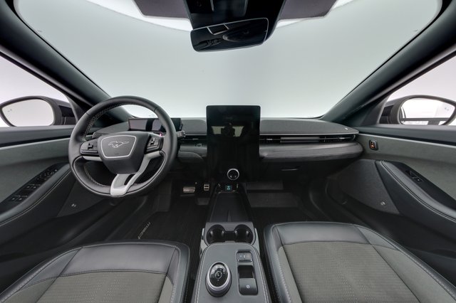 2024 Ford Mustang Mach-E — photo 21 of 24