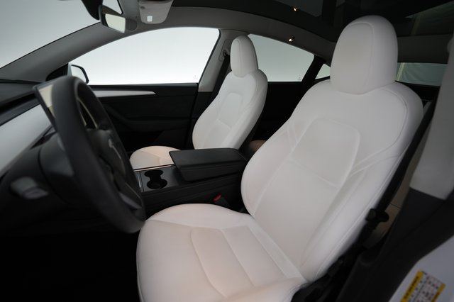 2023 Tesla Model Y — photo 3 of 21