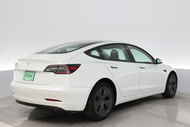2021 Tesla Model 3 — photo 2 of 24