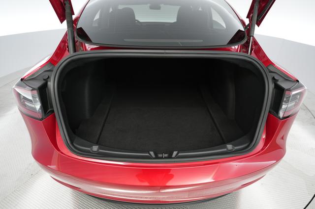 2023 Tesla Model 3 — photo 6 of 26