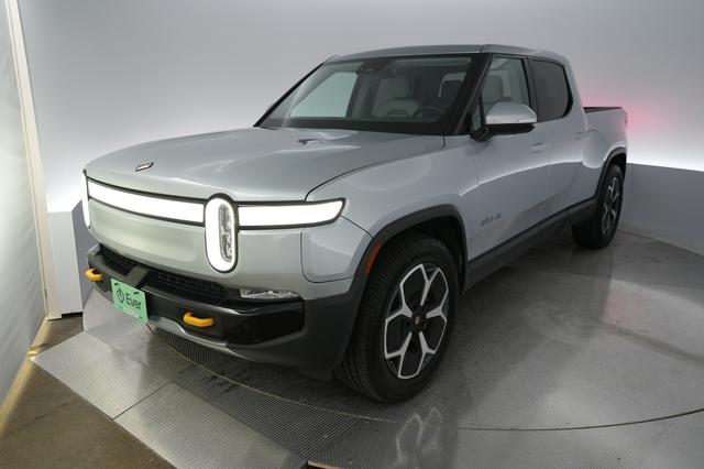 2024 Rivian R1T — VIN 7FCTGBAA6RN033851