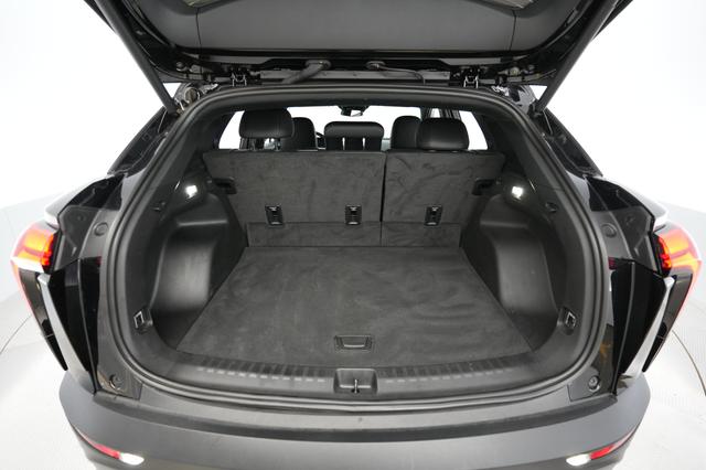 2024 Chevrolet Blazer EV — photo 6 of 24