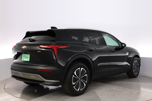 2024 Chevrolet Blazer EV — photo 2 of 24