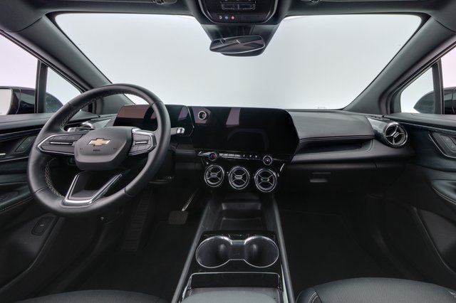 2024 Chevrolet Blazer EV — photo 21 of 24