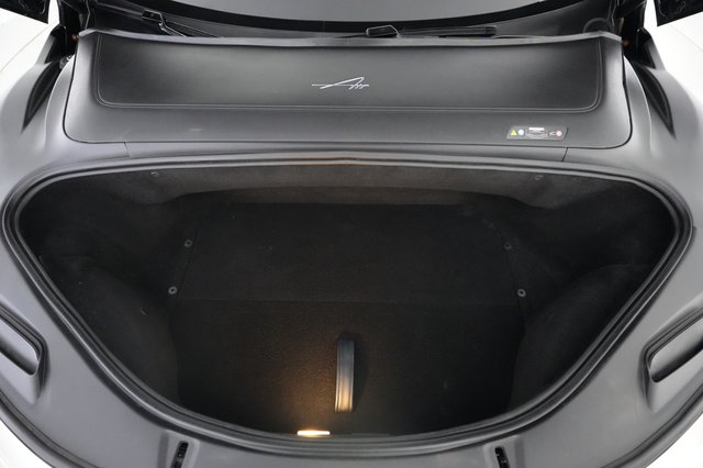 2022 Lucid Air — photo 23 of 24