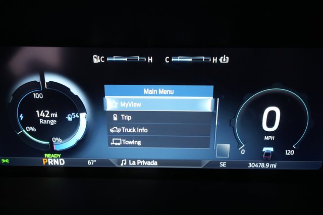 2023 Ford F-150 Lightning — photo 5 of 22