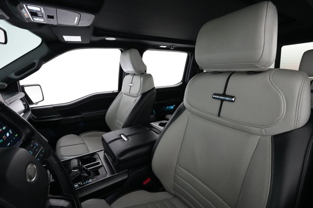 2023 Ford F-150 Lightning — photo 3 of 22