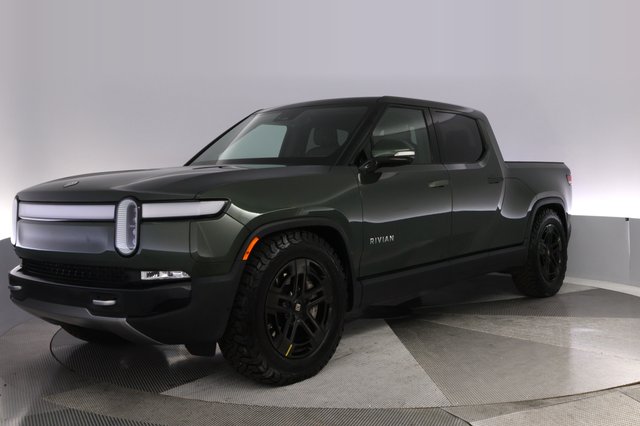 2023 Rivian R1T — VIN 7FCTGBAA3PN029818