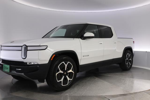 2023 Rivian R1T — VIN 7FCTGBAA8PN026798
