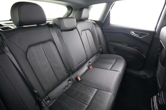 2023 Audi Q4 e-tron — photo 4 of 20