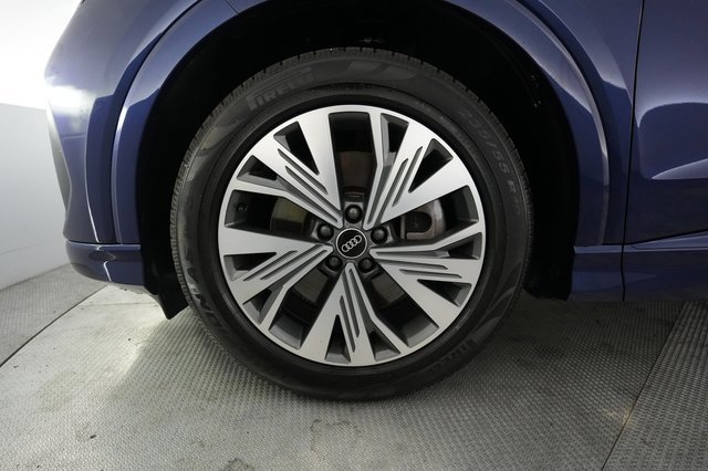 2023 Audi Q4 e-tron — photo 15 of 20