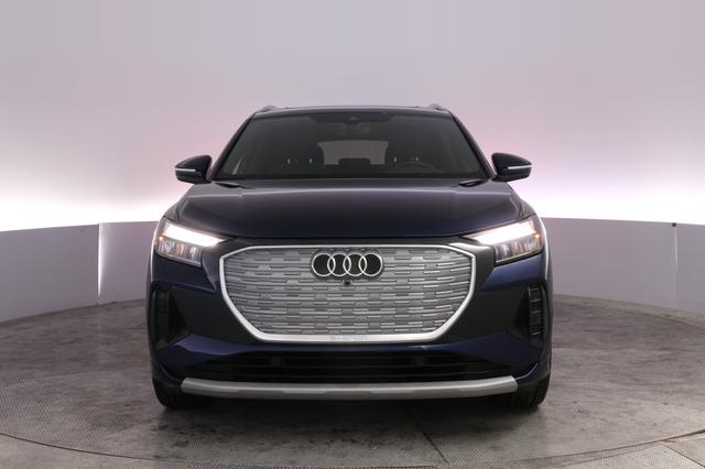 2023 Audi Q4 e-tron — photo 9 of 20