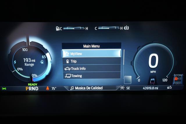 2024 Ford F-150 Lightning — photo 5 of 20