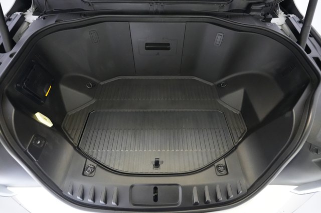 2024 Ford F-150 Lightning — photo 17 of 20