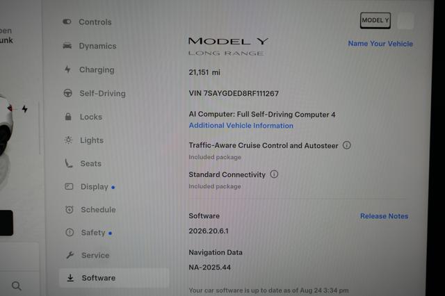 2024 Tesla Model Y — photo 5 of 27