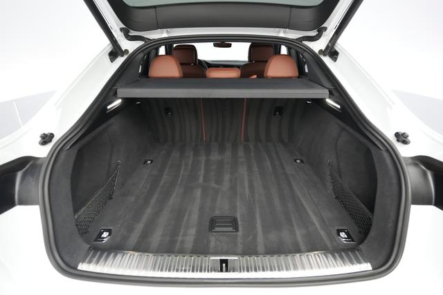 2024 Audi Q8 e-tron — photo 6 of 23