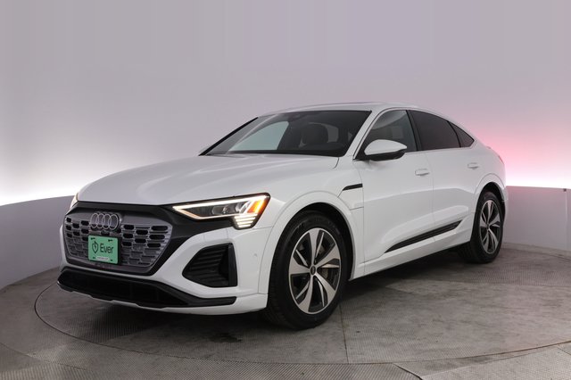 2024 Audi Q8 e-tron — VIN WA1CAAGE4RB017168