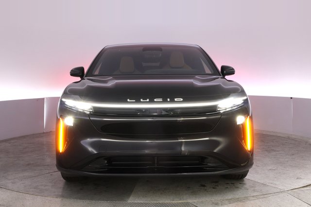 2026 Lucid Gravity — photo 9 of 26