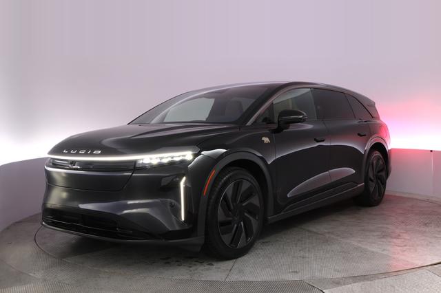 2026 Lucid Gravity — VIN 7UUG1DKJ5TA002494