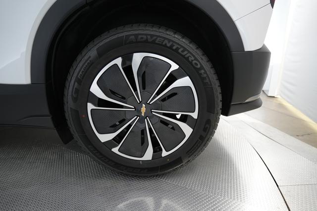 2024 Chevrolet Blazer EV — photo 7 of 24